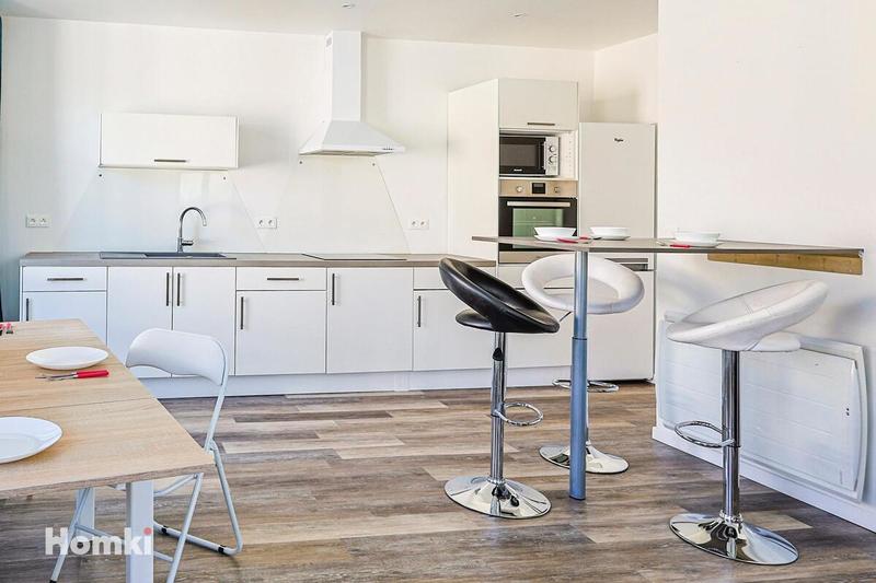 Immeuble - 122 m² - 9 pièces