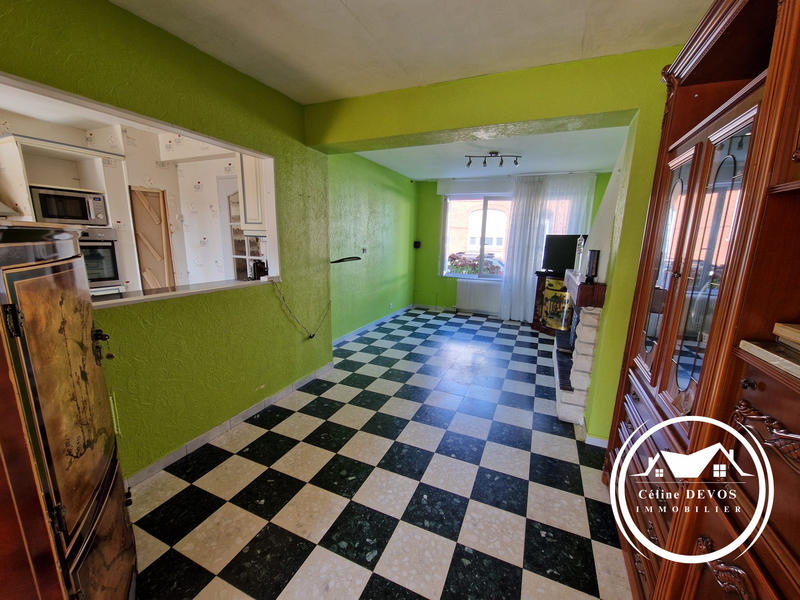 Maison - 90 m² - 4 pièces