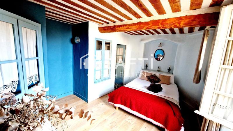 Maison - 182 m² - 6 pièces