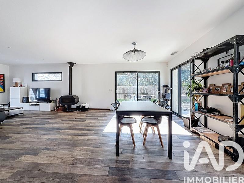 Maison - 106 m² - 4 pièces