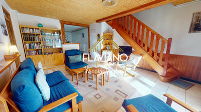 Appartement - 100 m² - 5 pièces