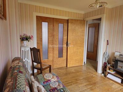 Maison - 82 m² - 5 pièces