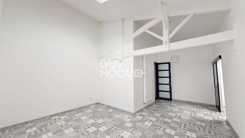 Maison - 287 m² - 8 pièces