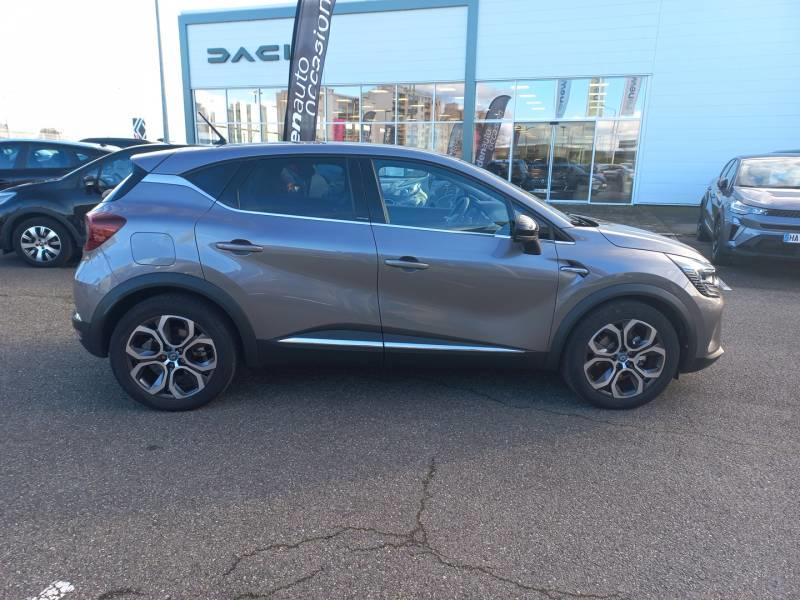 Renault Captur E-Tech Plug-in 160 Intens