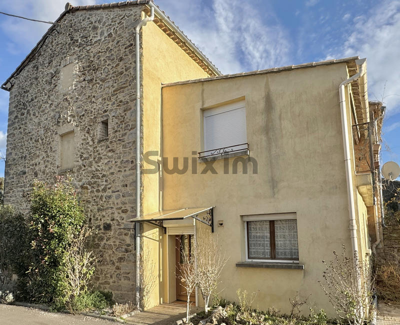 Maison de village - 120 m² - 5 pièces