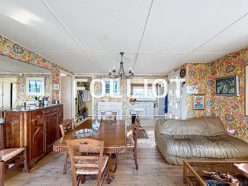 Maison - 90 m² - 5 pièces