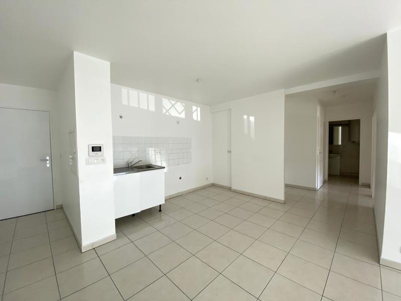 Appartement ancien - 56 m² - 3 pièces