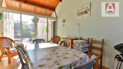 Maison - 203 m² - 7 pièces