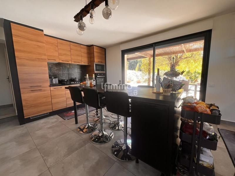 Mas - 160 m² - 5 pièces