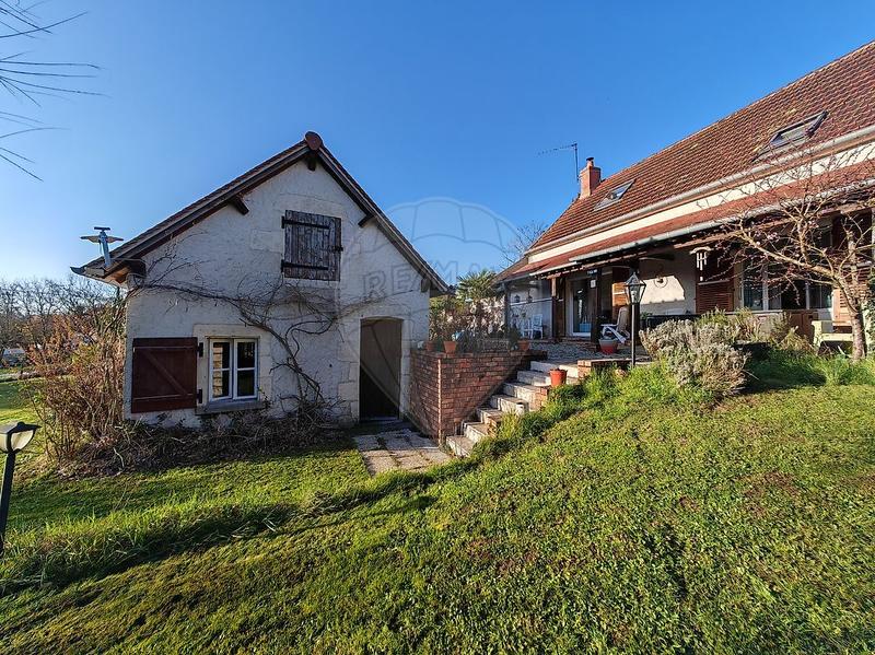 Maison - 186 m² - 5 pièces