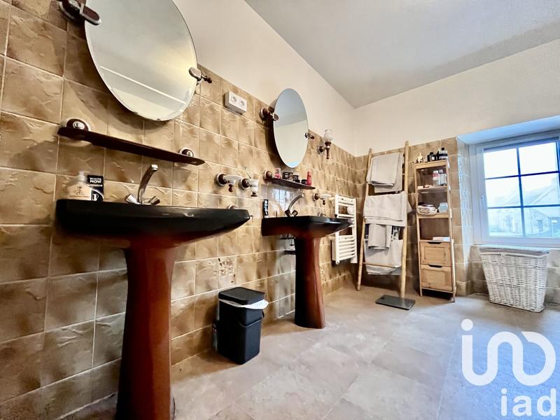 Maison - 170 m² - 7 pièces