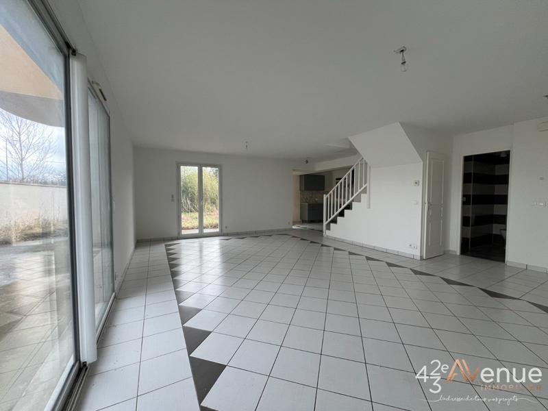 Maison - 118 m² - 6 pièces