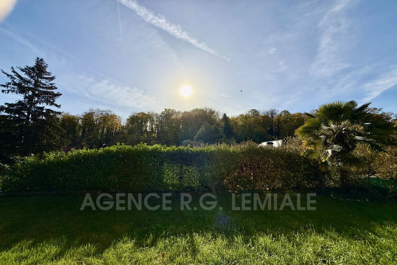 Maison - 180 m² - 7 pièces