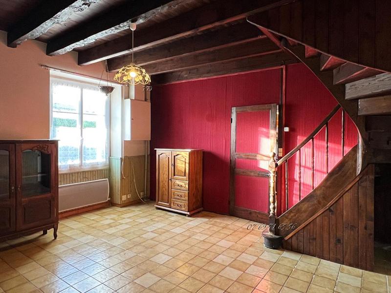 Maison - 96 m² - 4 pièces