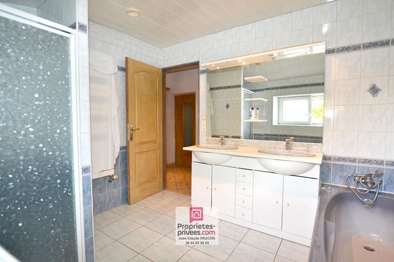 Maison - 141 m² - 6 pièces