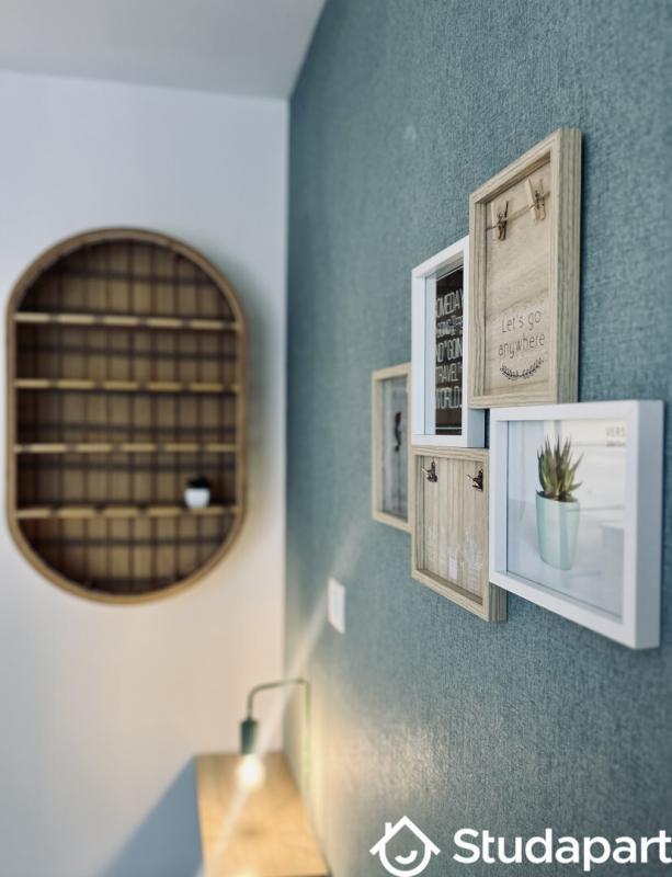 Chambre - 9 m² - 1 pièce