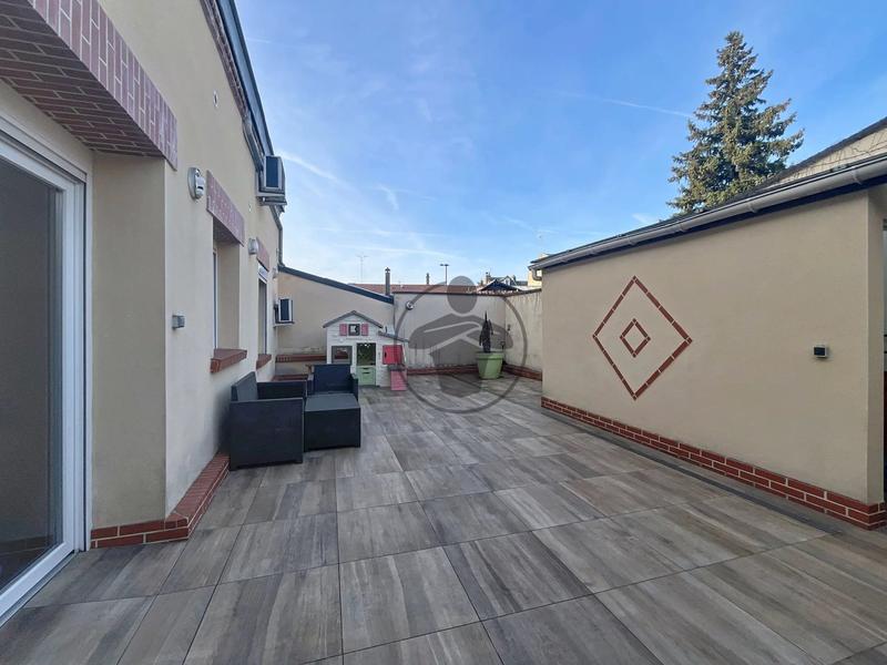 Maison - 134 m² - 5 pièces