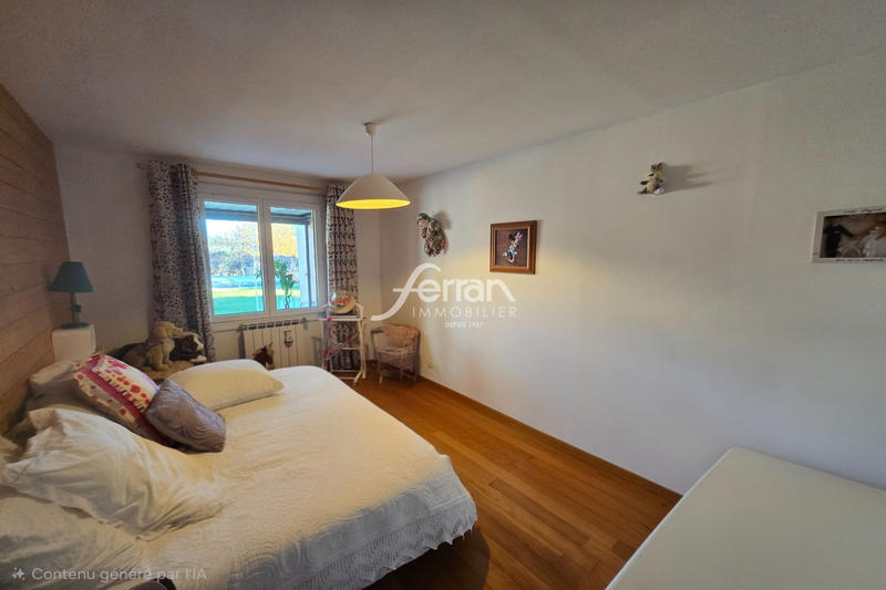 Maison - 170 m² - 5 pièces