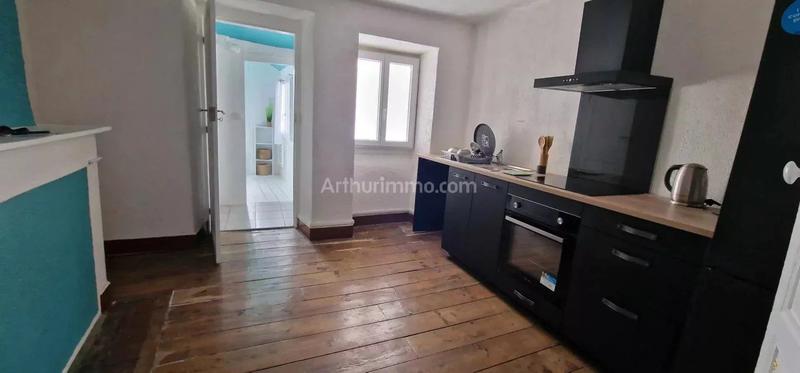 Immeuble - 211 m² - 9 pièces