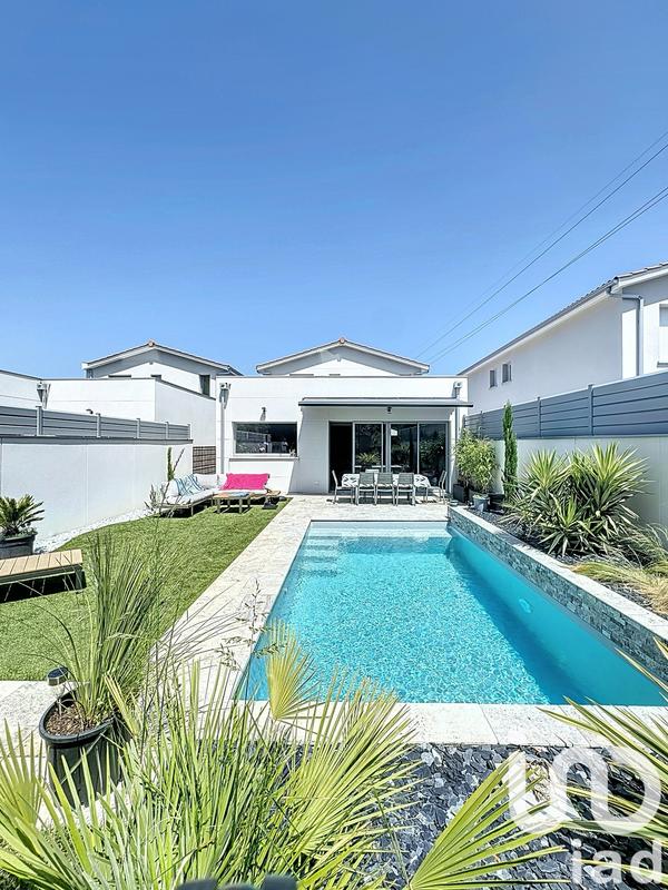 Maison de ville - 147 m² - 6 pièces