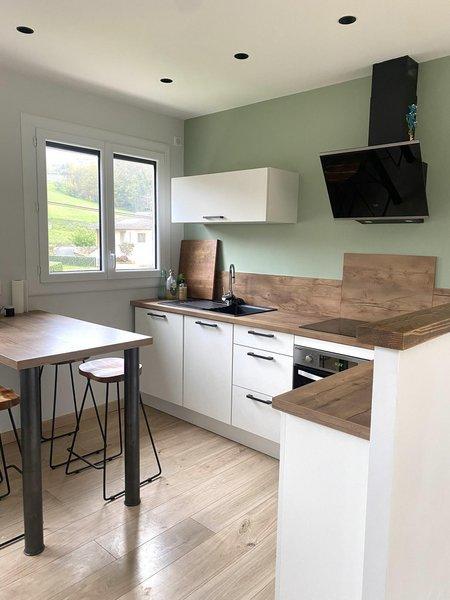 Maison - 96 m² - 4 pièces