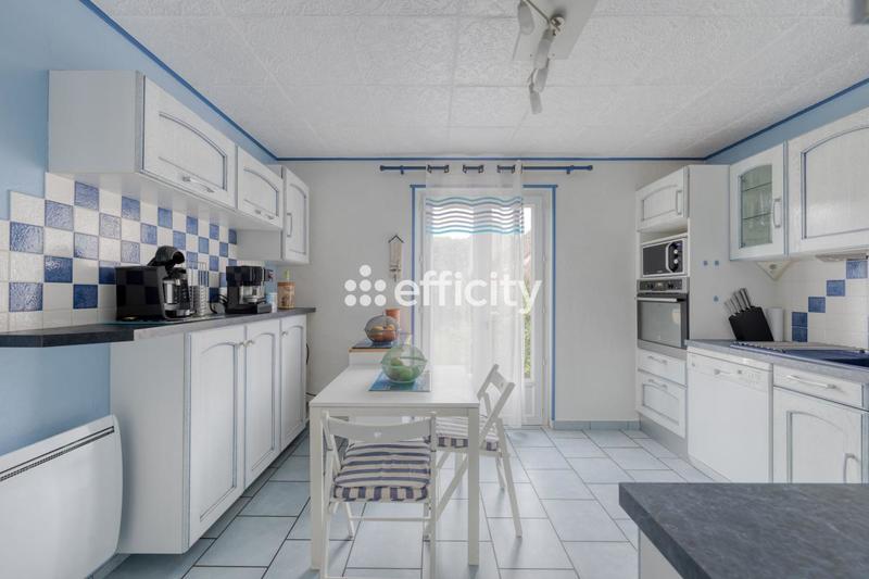 Maison - 91 m² - 5 pièces