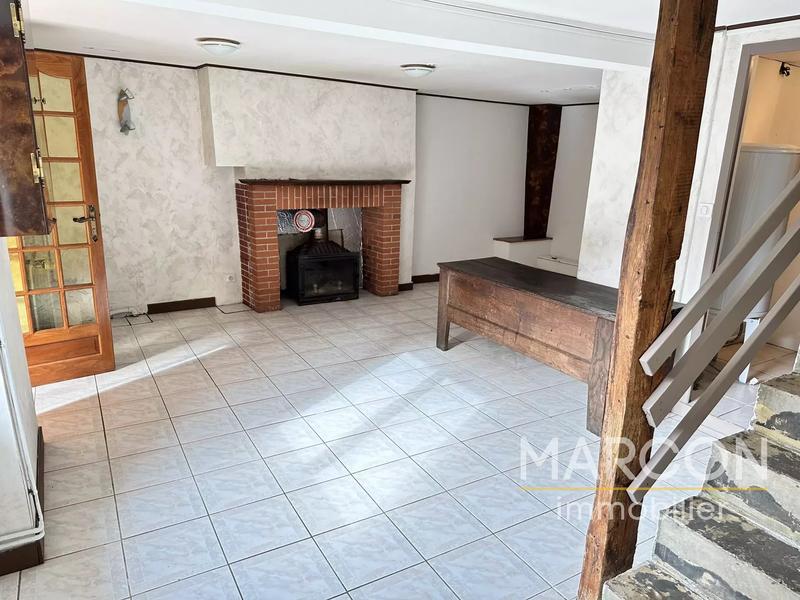 Maison - 95 m² - 5 pièces