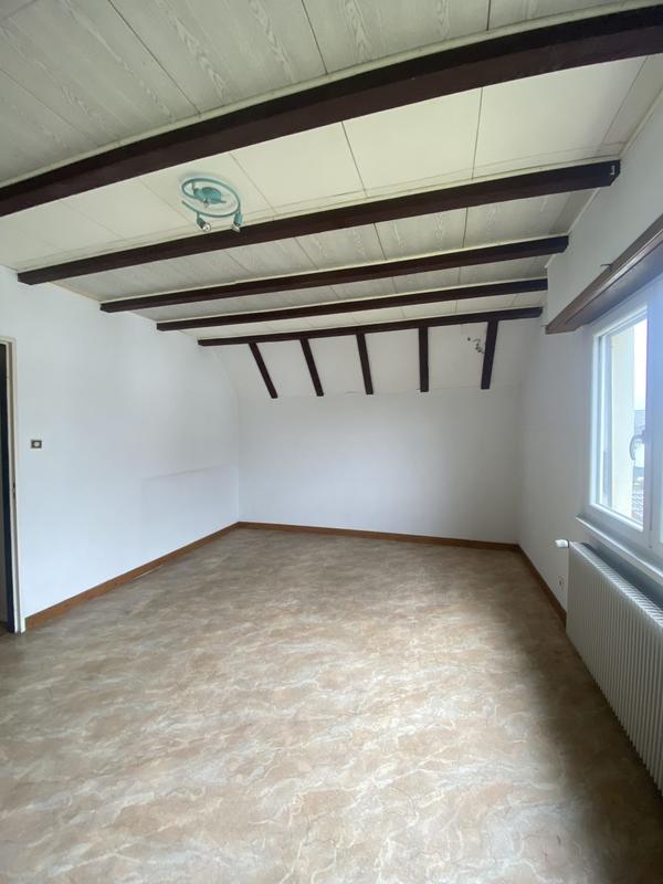 Maison - 207 m² - 9 pièces