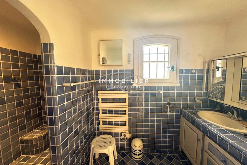 Maison - 141 m² - 1 pièce