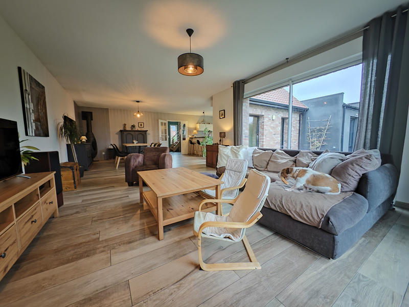 Maison - 164 m² - 6 pièces