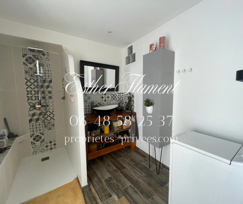 Maison - 397 m² - 10 pièces