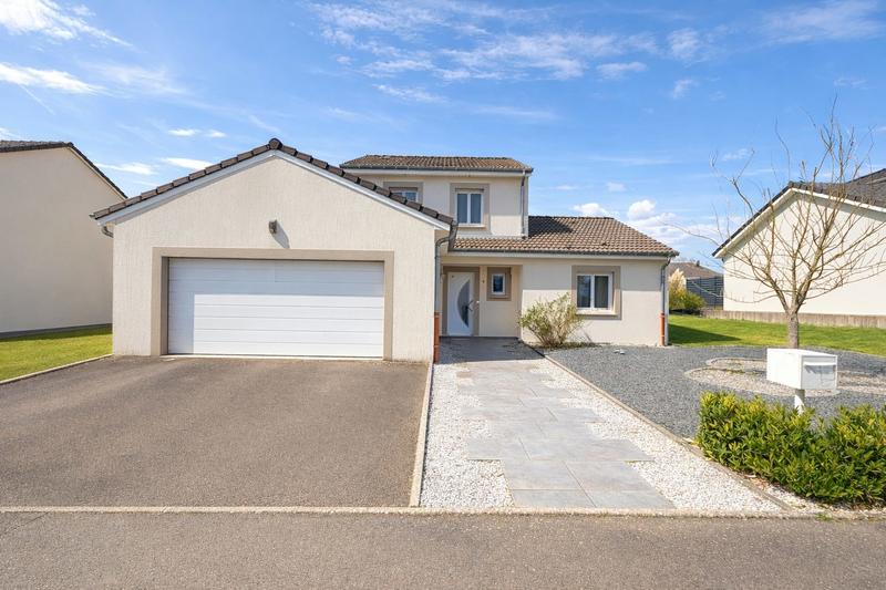 Maison contemporaine - 123 m² - 6 pièces