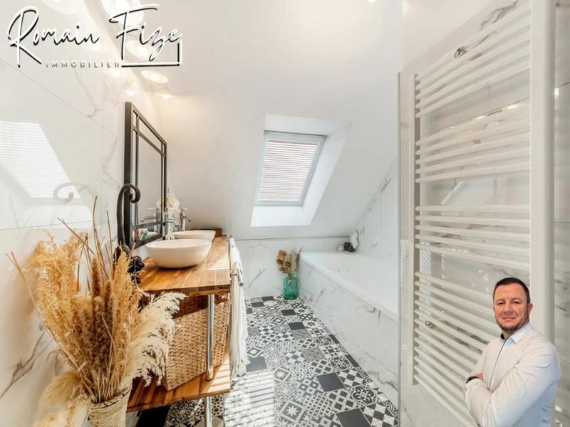 Pavillon - 173 m² - 7 pièces