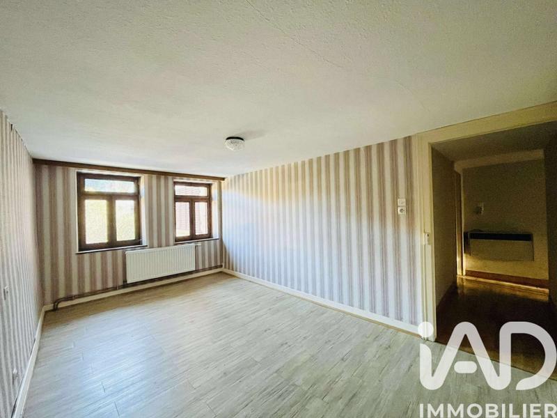 Maison - 143 m² - 9 pièces