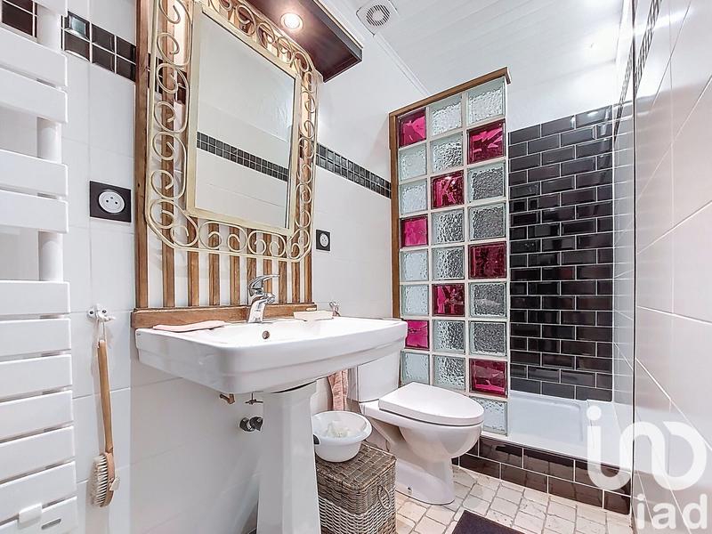 Maison de ville - 102 m² - 5 pièces