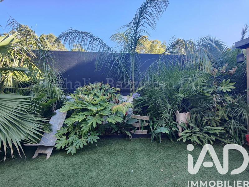 Maison - 94 m² - 5 pièces