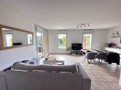 Appartement - 64 m² - 3 pièces