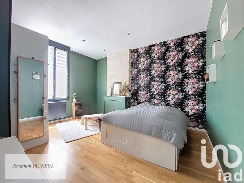 Maison - 220 m² - 7 pièces