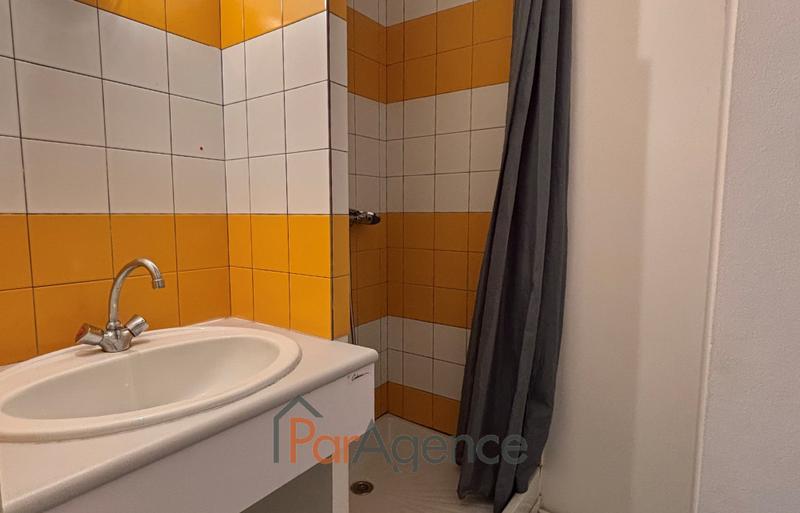 Appartement - 81 m² - 3 pièces