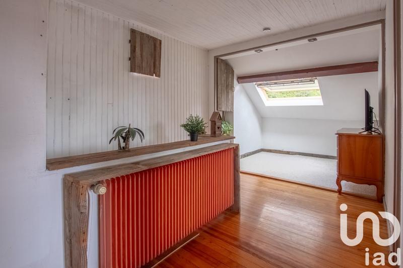 Maison - 96 m² - 5 pièces