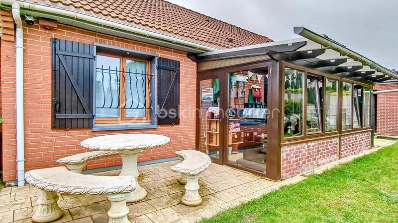 Maison - 105 m² - 4 pièces