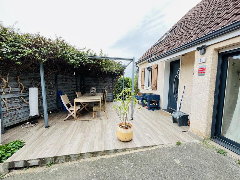 Maison - 100 m² - 5 pièces