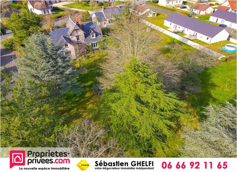 Maison - 198 m² - 11 pièces