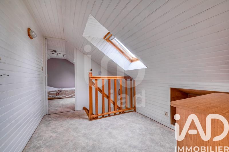 Maison - 90 m² - 5 pièces