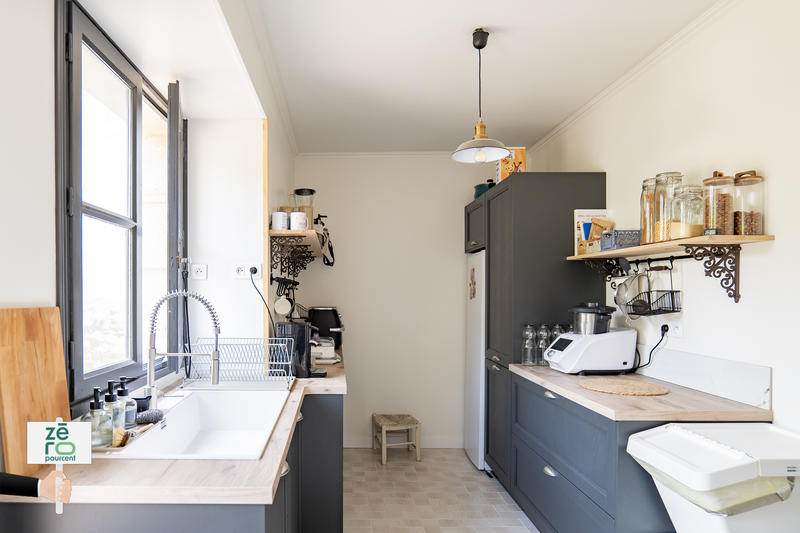 Maison - 256 m² - 8 pièces