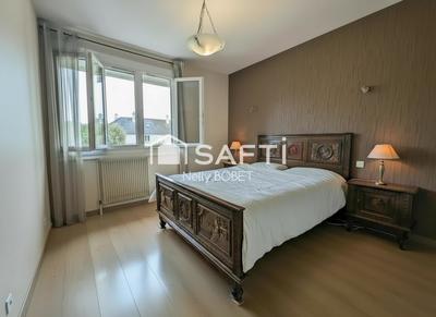 Maison - 120 m² - 7 pièces