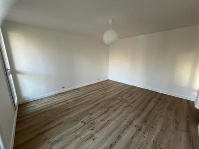 Studio - 32 m² - 1 pièce