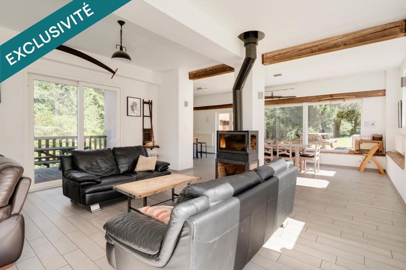 Maison - 340 m² - 12 pièces