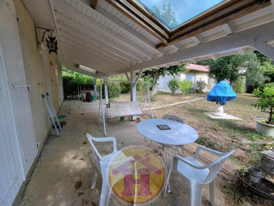 Maison - 92 m² - 5 pièces