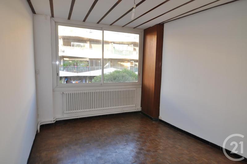 Appartement - 101 m² - 4 pièces